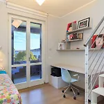 Pretty In A With Pool! - Casa Aurora Дом отдыха *